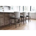 Sgabello da bar alto in tessuto Wingback