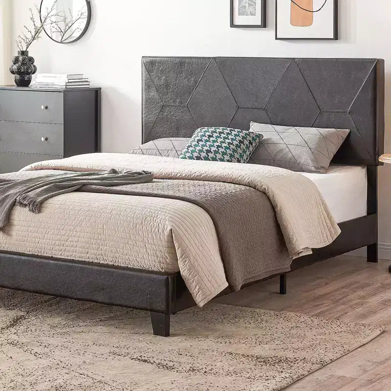 Struttura letto imbottita Queen Size con supporto a doghe in legno, nero