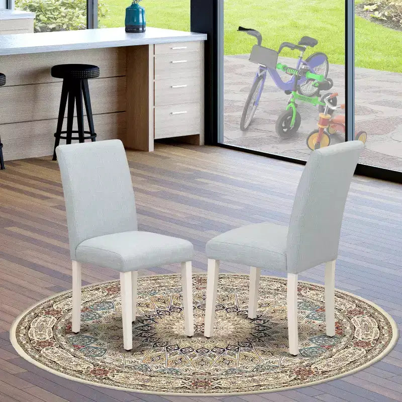 Set di 2 sedie da pranzo imbottite con struttura in legno di gomma