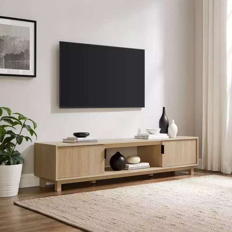 Mobile TV moderno in legno scanalato a 2 ante