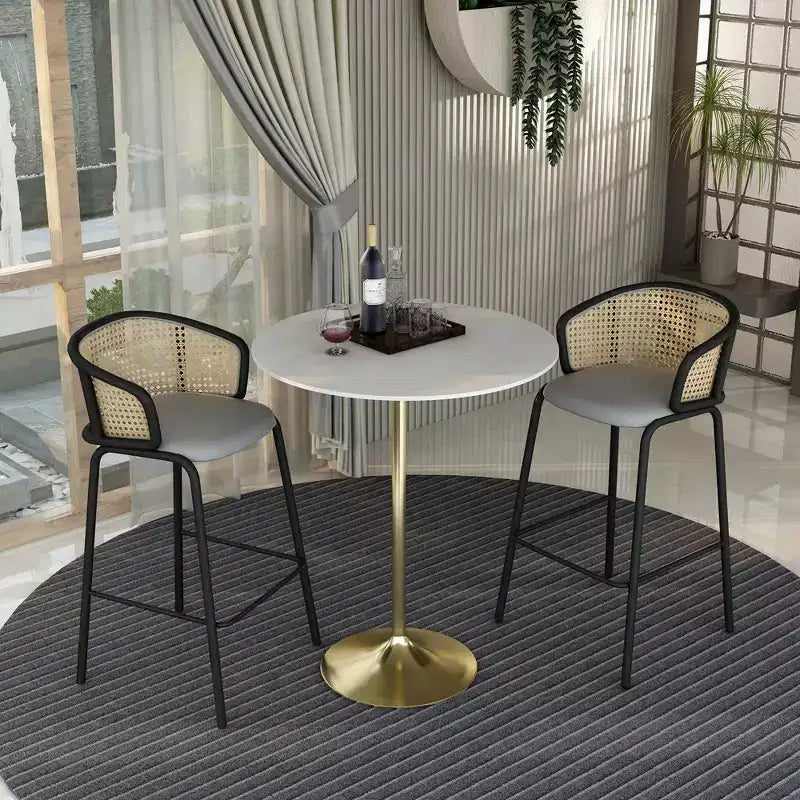 Tavolo da pranzo rotondo da 36" altezza bar con top in pietra sinterizzata e base a piedistallo in acciaio inossidabile dorato